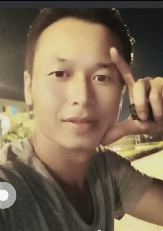 廖军的第一张照片--柳州闪婚服务中心