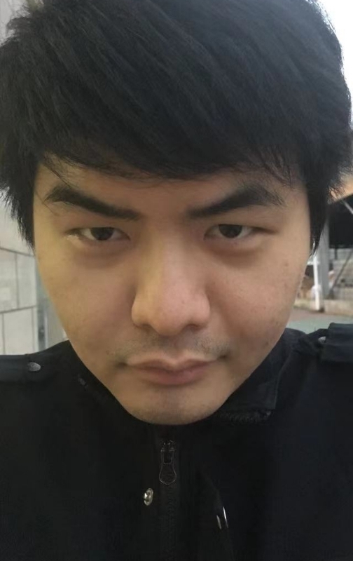 晴男的第一张照片--柳州闪婚服务中心